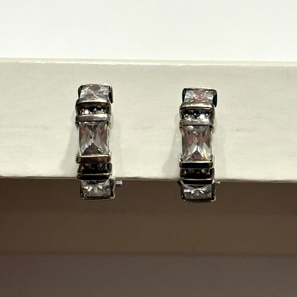 Silpada Vintage Sterling Silver Cubic Zirconia Hoop Clip on Earrings Vintage